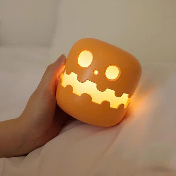 Halloween Pumpkin Lantern Telescopic Portable Compact Decorative Lighting for Trick-or-Treating Kids